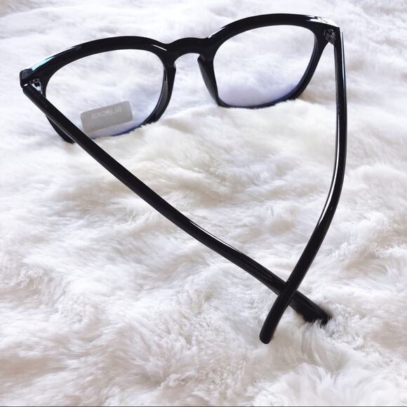 Sienna Black Computer Blue Light Glasses - Picture 11 of 13